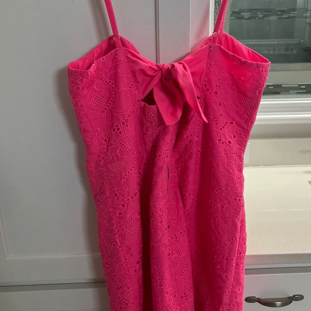 LILLY PULITZER SHELLI HOT PINK EYELET MINI DRESS $208 new with tag - Picture 8 of 10